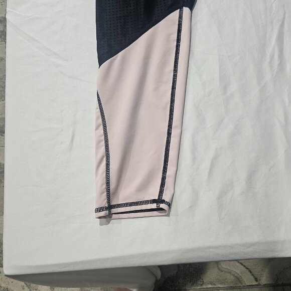 Marc New York Performance leggings half way down the leg vented material - Picture 3 of 7